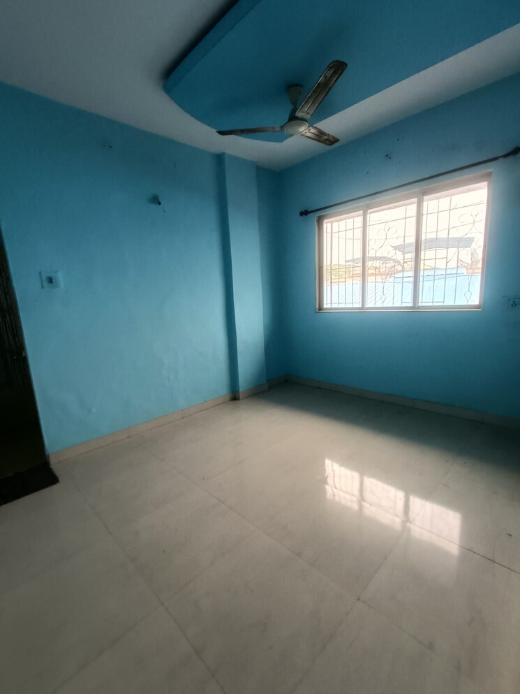 Room, vasai east 1 Bedroom 635 Sq.Ft. Apartment In Vasai East Palghar 8989119