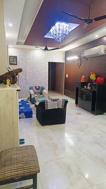 Team Area in 3 BHK Builder Floor at Sector 14 – for Sale
