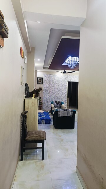 Team Area in 3 BHK Builder Floor at Sector 14 – for Sale