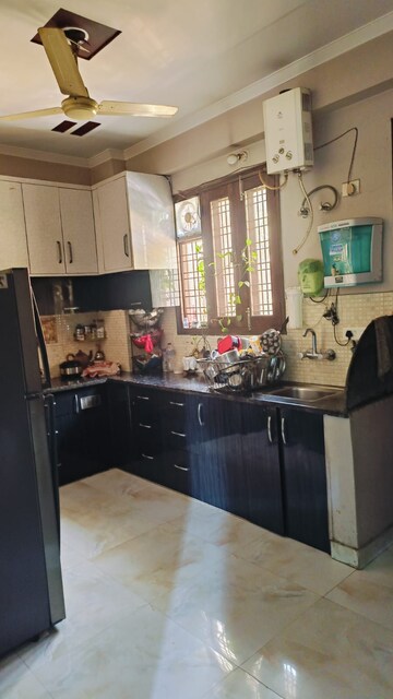Kitchen in 3 BHK Builder Floor at Sector 14 – for Sale