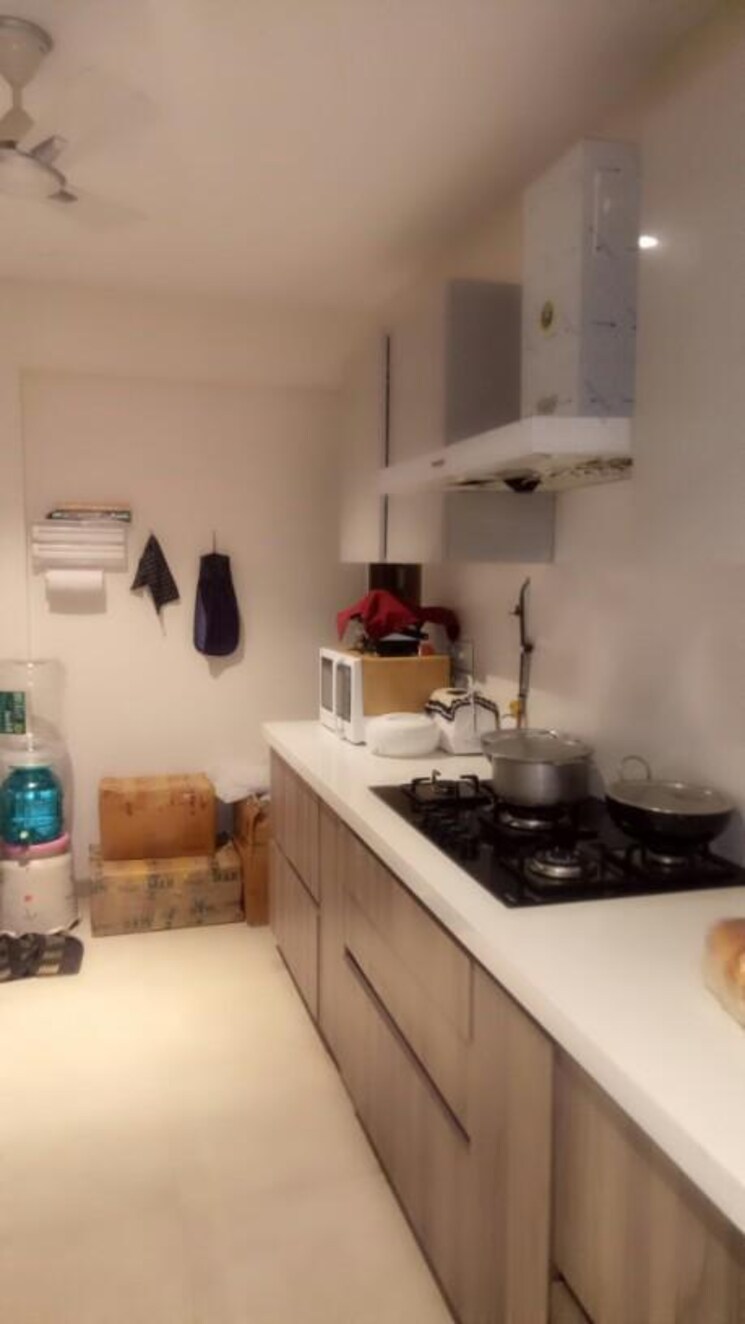 Kitchen, sushma-urban-views 3 Bedroom 1680 Sq.Ft. Apartment In Ghazipur Zirakpur 8989121