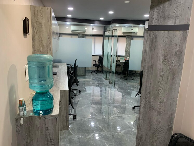  Parking, samarth-vaibhav Commercial Office Space 440 Sq.Ft. In Andheri West Mumbai 8989248