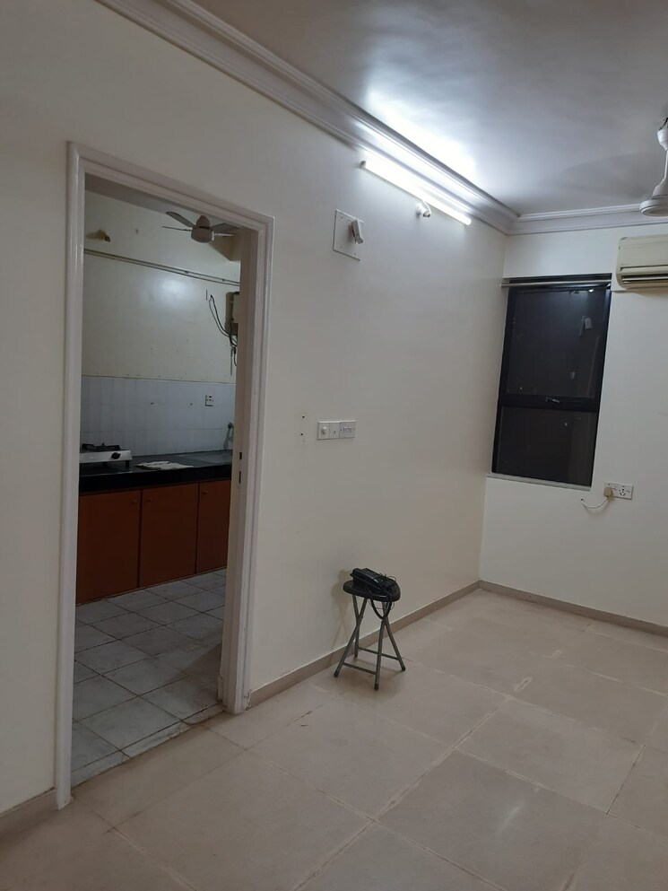 Room, hiranandani-garden-brentwood 2 Bedroom 1100 Sq.Ft. Apartment In Powai Mumbai 8989112