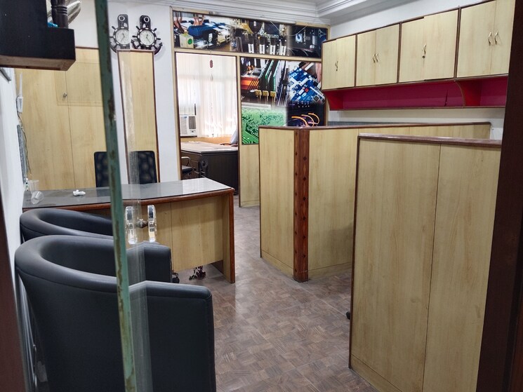 Kitchen, netaji subhash place Commercial Office Space 548 Sq.Ft. In Netaji Subhash Place Delhi 8989174