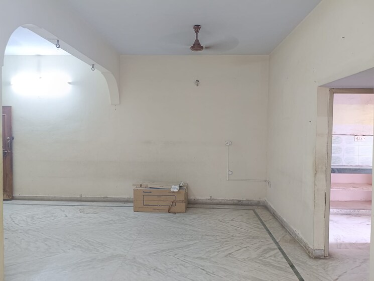 Room, tarnaka 2 Bedroom 1040 Sq.Ft. Apartment In Tarnaka Hyderabad 8989173