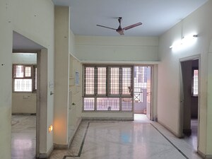 Room in 2 BHK Apartment at Tarnaka – for Sale