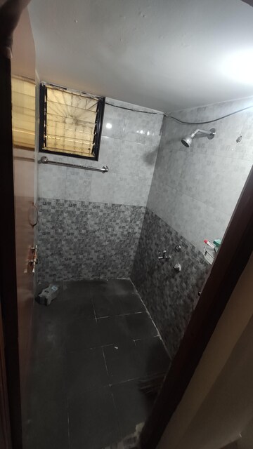 Furnished Amenities in 1 BHK Apartment at Kharadi – for Rent