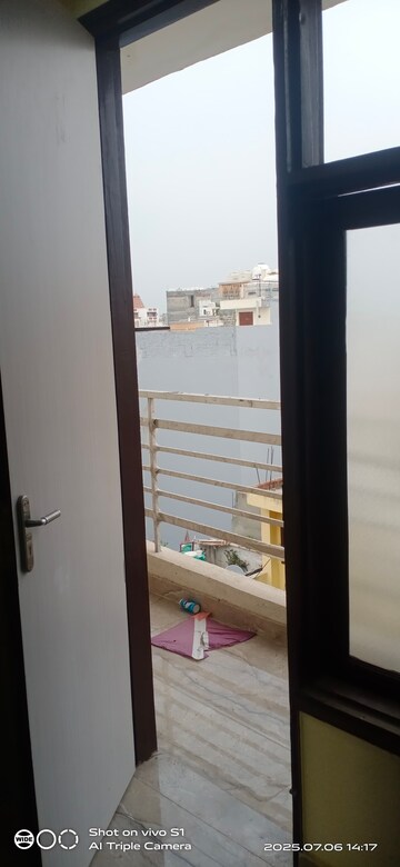 Furnished Amenities in 2 BHK Builder Floor at Chattarpur – for Sale