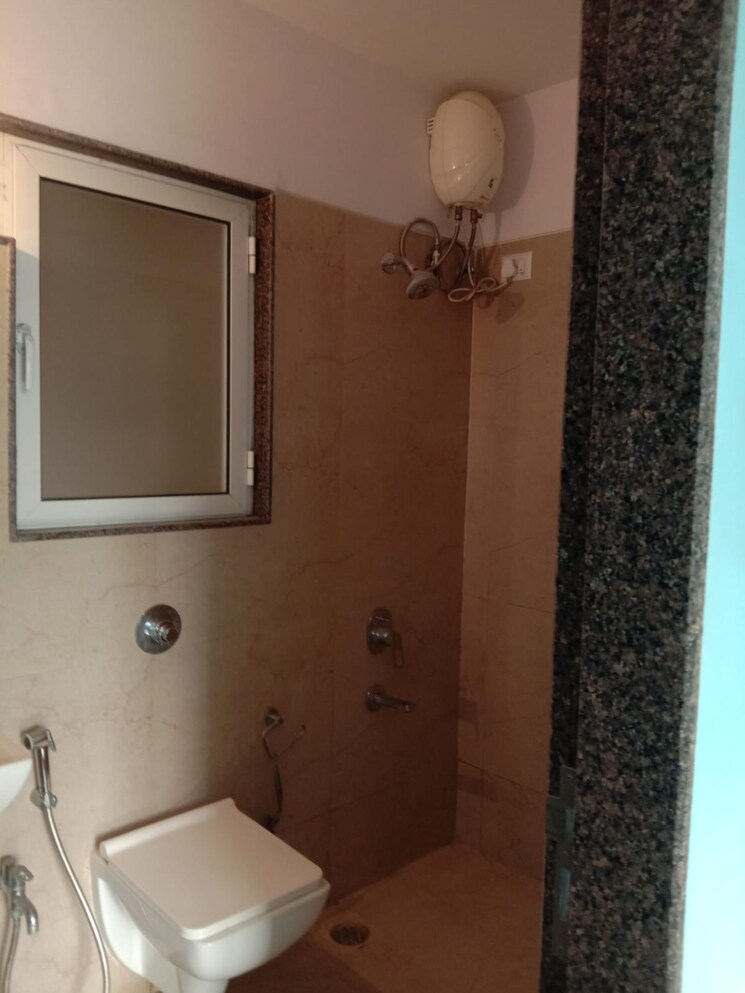 Bathroom, puranik-rumah-bali 1 Bedroom 550 Sq.Ft. Apartment In Ghodbunder Road Thane 8989255