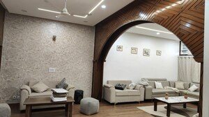 6 BHK Independent House For Sale in Sector 10