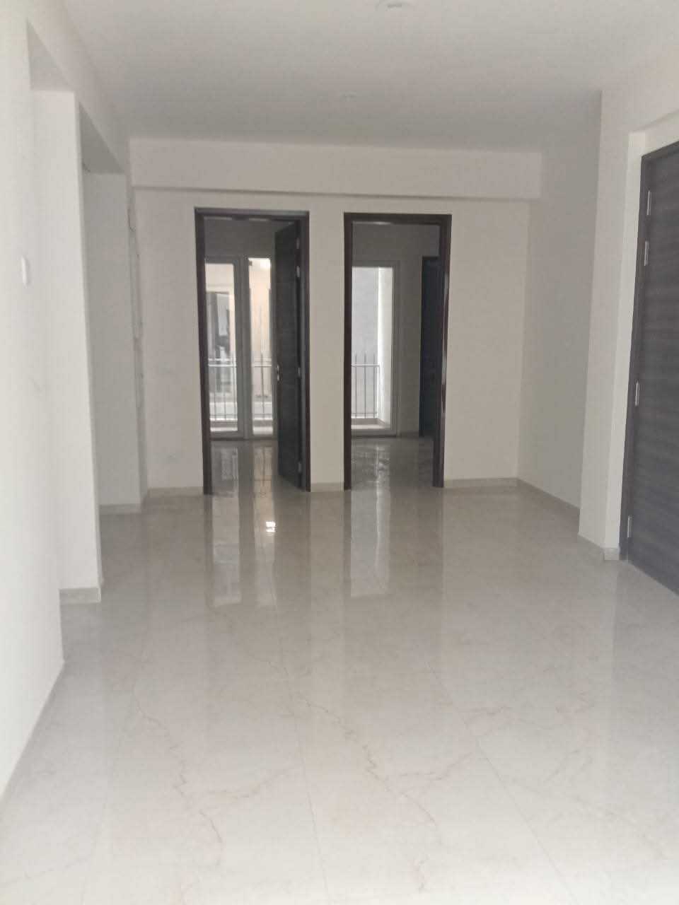 2.5 BHK + Study Room Builder Floor For Sale in Smart World Gems