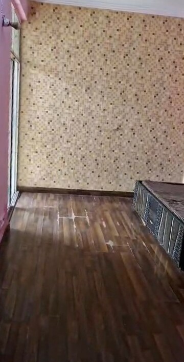 Furnished Amenities in 2 BHK Apartment at Panchsheel Wellington, Dundahera – for Rent