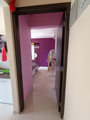 Room in 2 BHK Apartment at Puranik Rumah Bali, Ghodbunder Road – for Rent