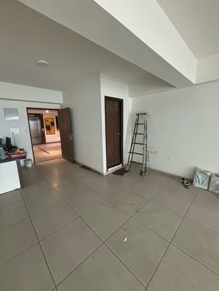 Bathroom, science city Commercial Office Space 2400 Sq.Ft. In Science City Ahmedabad 8989338