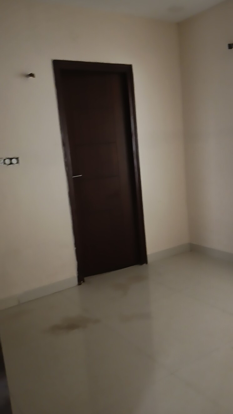 Room, khajaguda 3 Bedroom 1700 Sq.Ft. Apartment In Khajaguda Hyderabad 8989345