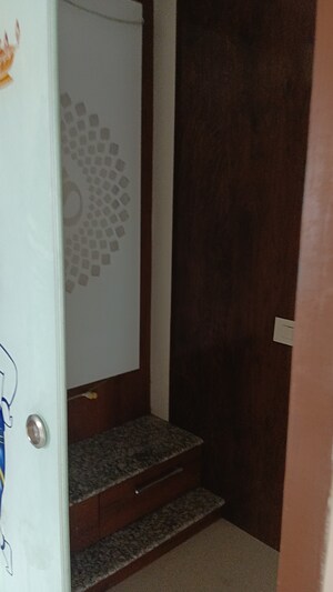 Furnished Amenities in 3 BHK Apartment at Khajaguda – for Sale