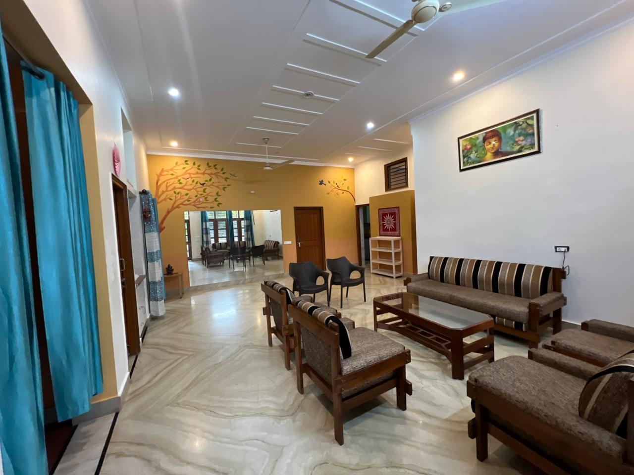 2 BHK Builder Floor For Rent in Sahastradhara Road