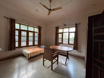 Room in 2 BHK Builder Floor at Sahastradhara Road – for Rent