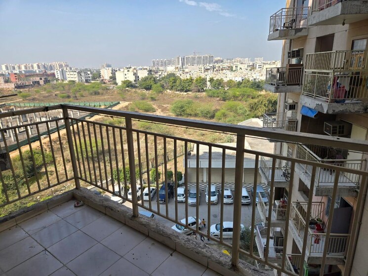 Balcony, bptp-park-elite-floors 4 Bedroom 300 Sq.Yd. Independent House In Sector 85 Faridabad 8989368