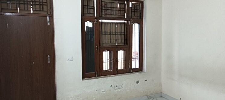 Room, sector 21d 2 Bedroom 1400 Sq.Ft. Builder Floor In Sector 21d Faridabad 8989370