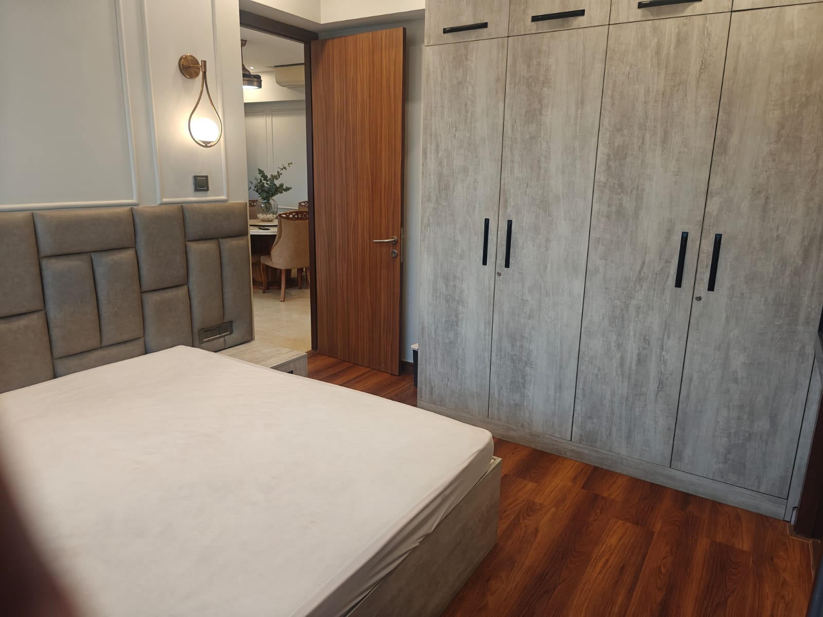 3 BHK + Study Room Apartment For Rent in Shapoorji Pallonji Vicinia