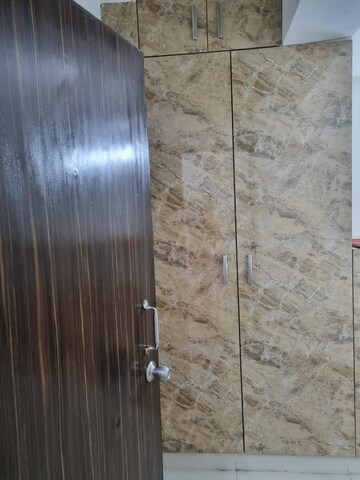 Furnished Amenities in 3.5 BHK Apartment at Pacific Hills, Kishanpur – for Rent
