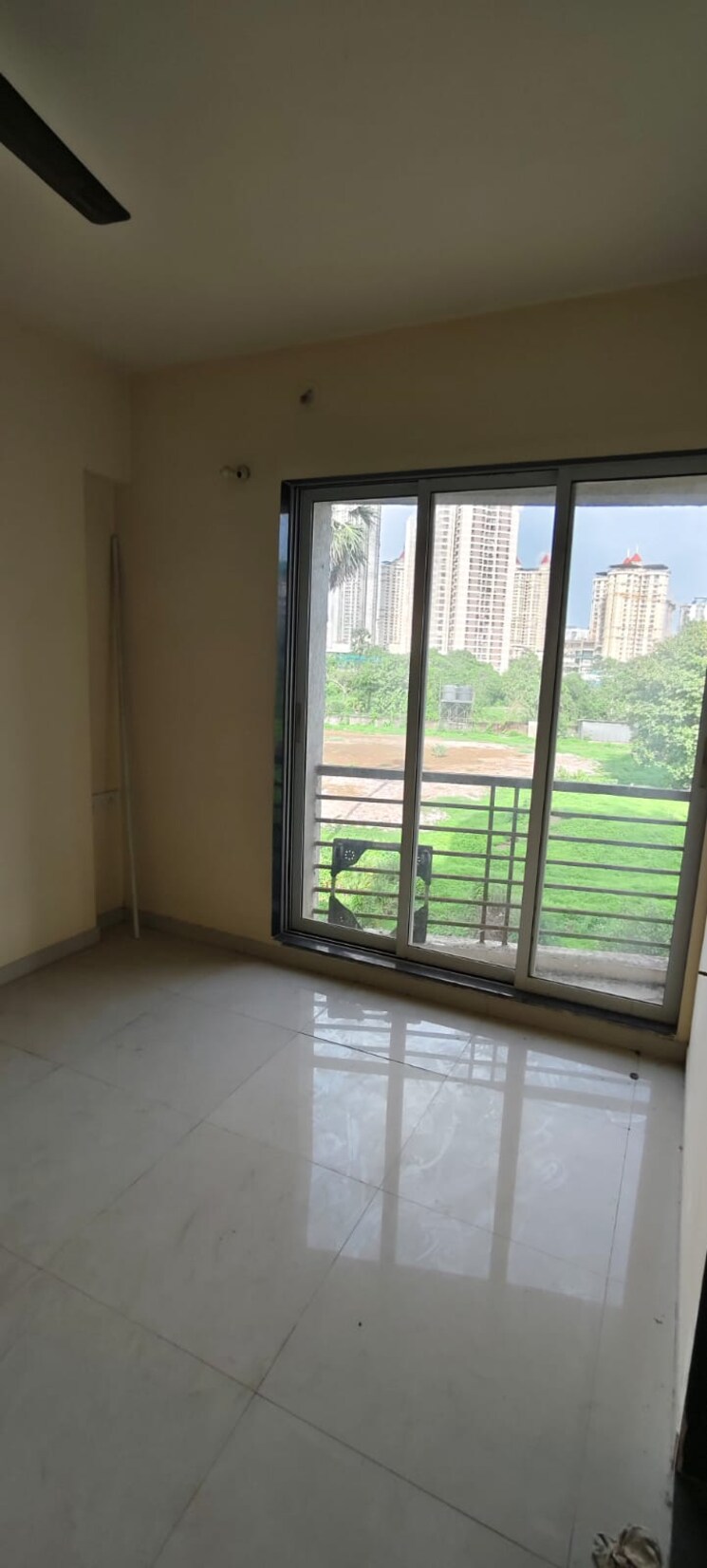 Room, jvm-florencia 1 Bedroom 419 Sq.Ft. Apartment In Ghodbunder Road Thane 8989391