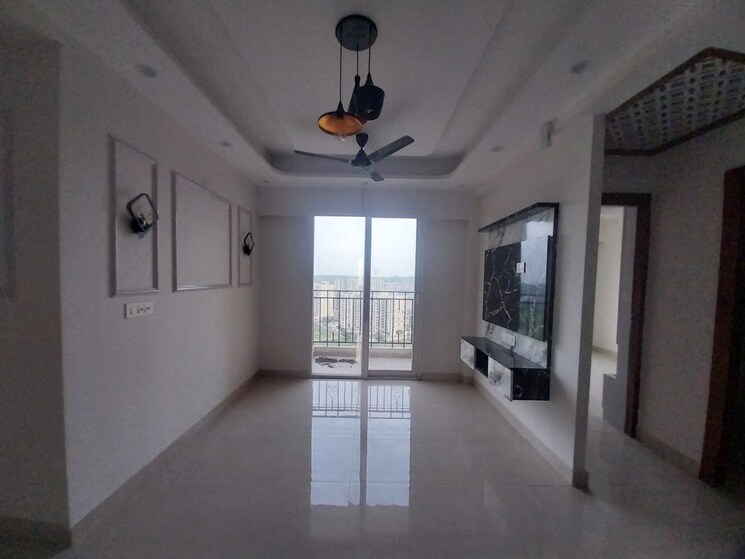 Room, signature-global-golf-greens 2.5 Bedroom 640 Sq.Ft. Apartment In Sector 79 Gurgaon 8989397