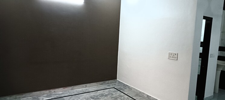 Room, sector 21d 2 Bedroom 1300 Sq.Ft. Villa In Sector 21d Faridabad 8989453