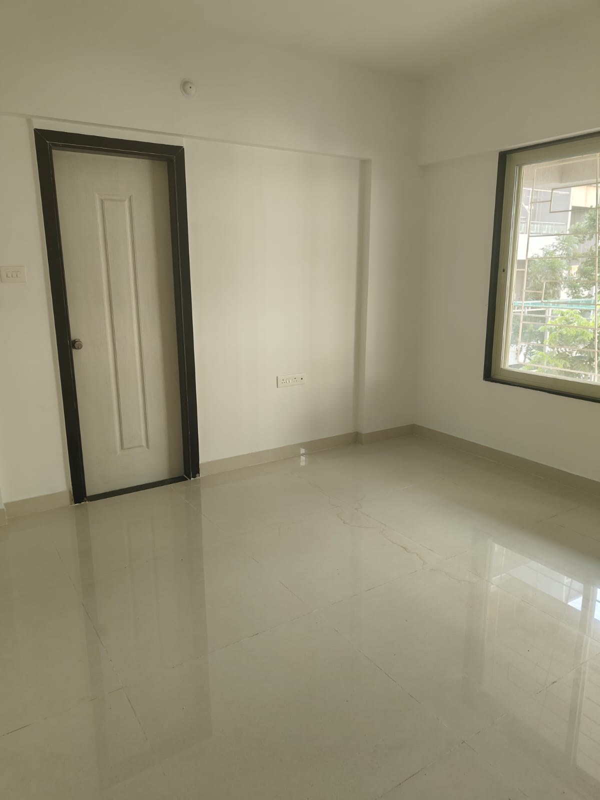 2 BHK Apartment For Sale in G K Daffodils Housing Society