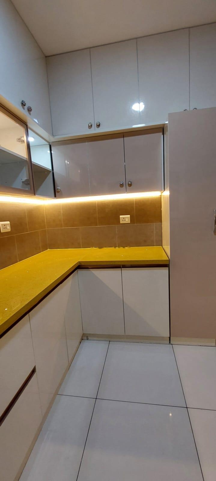 2 BHK 815 Sq.Ft. Apartment in Mythri Sapphire