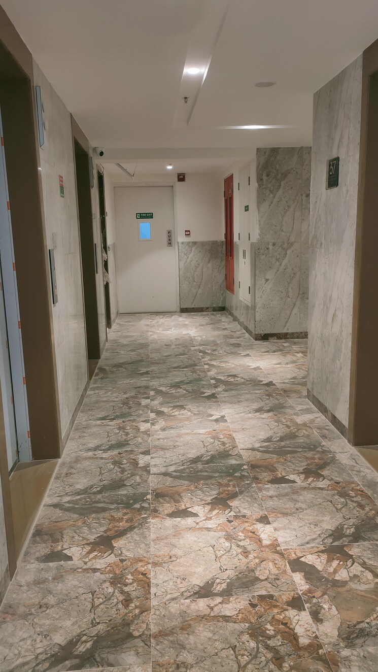 Room, dosti-eastern-bay 2 Bedroom 752 Sq.Ft. Apartment In Wadala Mumbai 8989505