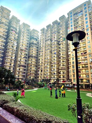  Shop – Exterior View View at Windsor Paradise 2, Raj Nagar Extension - for Sale