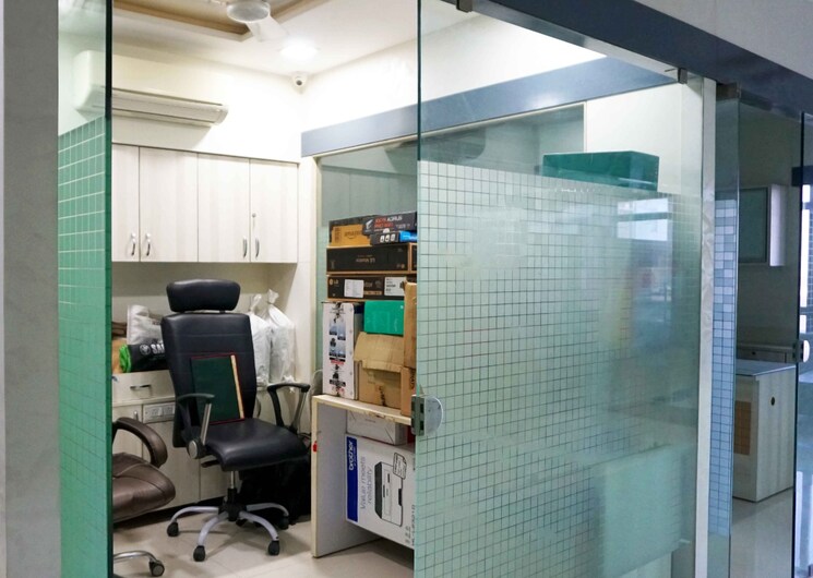 Team Area, sola Commercial Office Space 1511 Sq.Ft. In Sola Ahmedabad 8989633