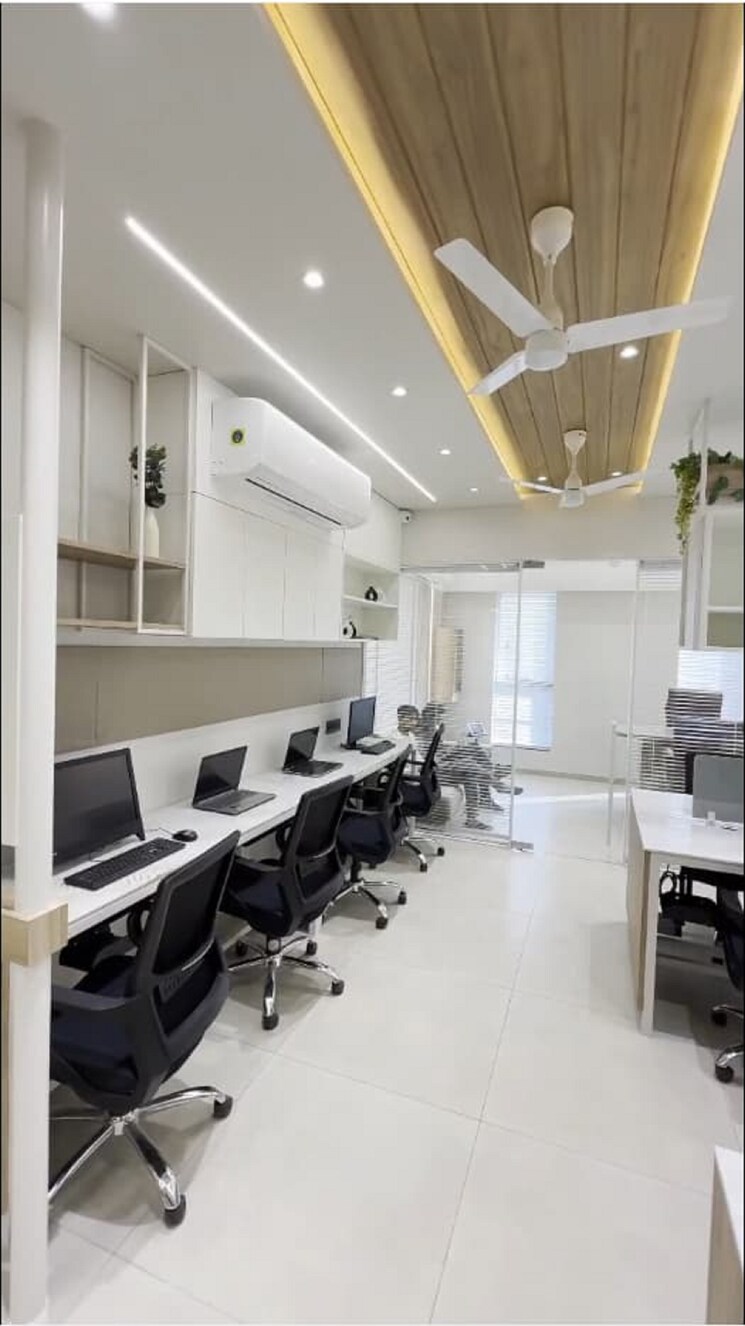 Team Area, sola Commercial Office Space 838 Sq.Ft. In Sola Ahmedabad 8989701