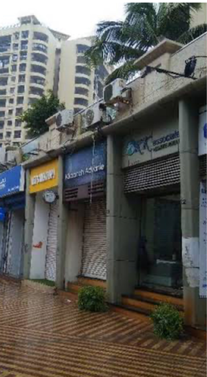  Shop For Sale in Malad West