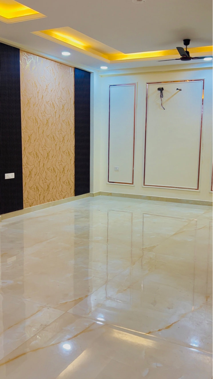 Lobby, sector 46 4 Bedroom 268 Sq.Yd. Builder Floor In Sector 46 Faridabad 8990774