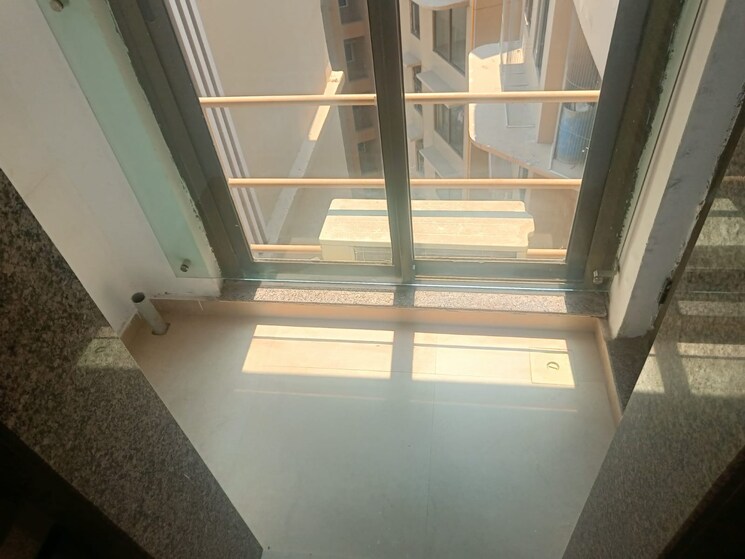 Balcony, kanakia-silicon-valley 1 Bedroom 431 Sq.Ft. Apartment In Powai Mumbai 8989782