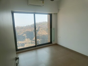 Room in 2 BHK Apartment at Kanakia Silicon Valley, Powai – for Sale