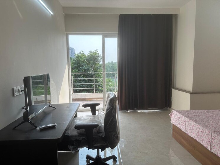 Team Area, alpha 1 greater noida 1 RK 450 Sq.Yd. Builder Floor In Alpha 1 Greater Noida Greater Noida 8989900