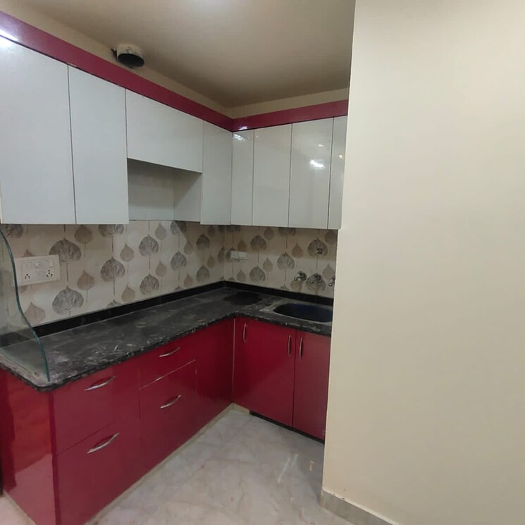 Kitchen, shastri nagar 2.5 Bedroom 550 Sq.Ft. Builder Floor In Shastri Nagar Delhi 8989908