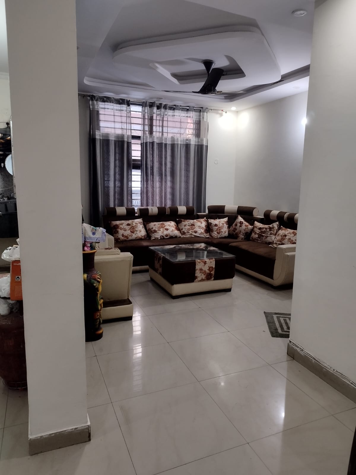 3 BHK + Pooja Room,Servant Room,Study Room,Extra Room Independent House For Sale in Sector 4
