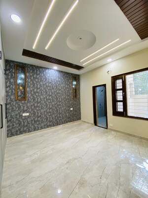 6 BHK Independent House For Sale in Sector 2