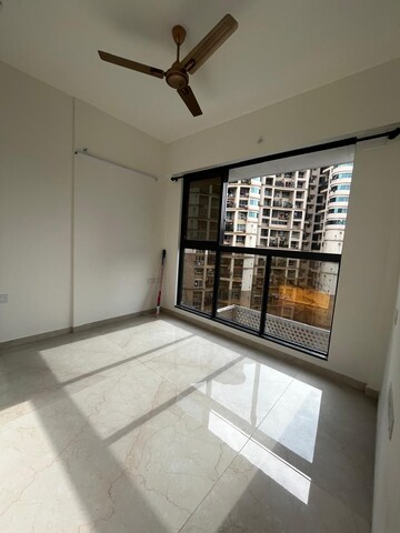 Room in 2 BHK Apartment at Godrej Urban Park, Chandivali – for Rent