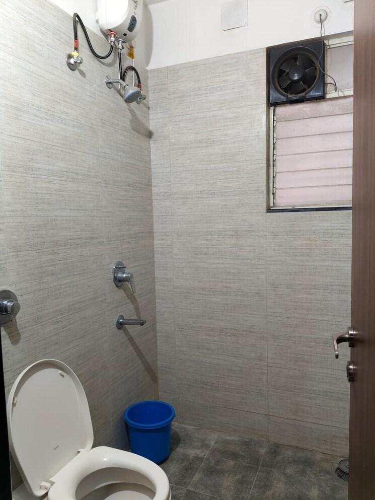 Bathroom, yashwin-hinjewadi 2 Bedroom 600 Sq.Ft. Apartment In Hinjewadi Phase 2 Pune 8990013