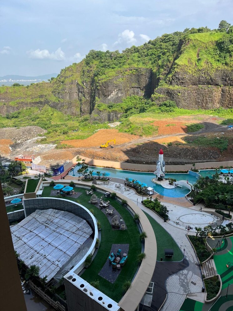 Garden, kanakia-silicon-valley 2 Bedroom 737 Sq.Ft. Apartment In Powai Mumbai 8990037