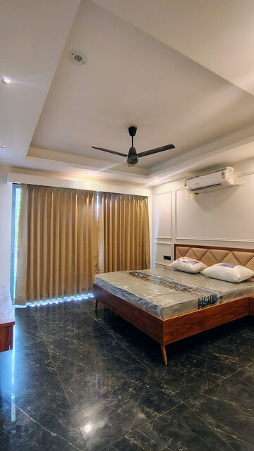 Bedroom in 2 BHK Builder Floor at AEZ Aloha, Sector 57 – for Rent