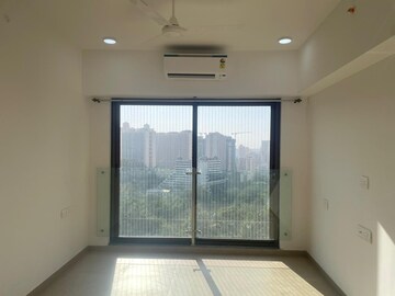 Room in 2 BHK Apartment at Kanakia Silicon Valley, Powai – for Sale
