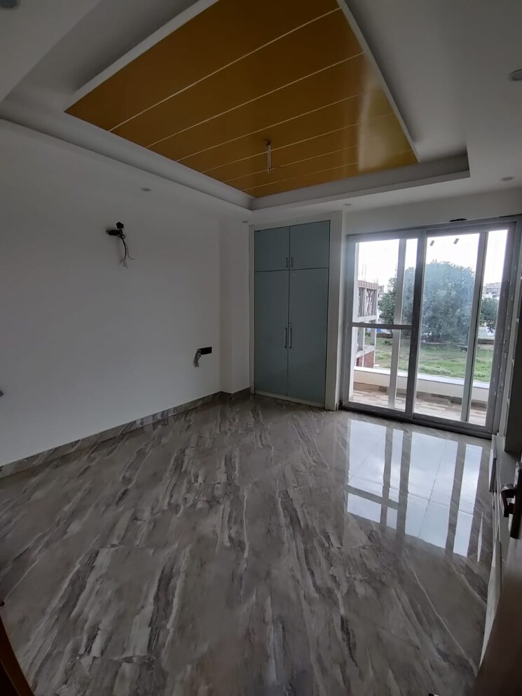 Room, gms road 3 Bedroom 2100 Sq.Ft. Independent House In Gms Road Dehradun 8990227