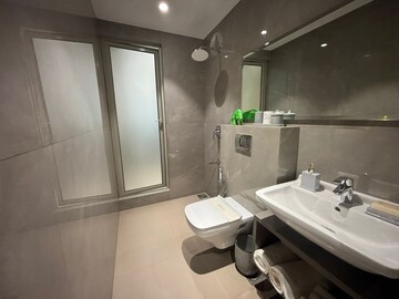 3 BHK Apartment For Sale in Shapoorji Pallonji Sarova, Kandivali East
